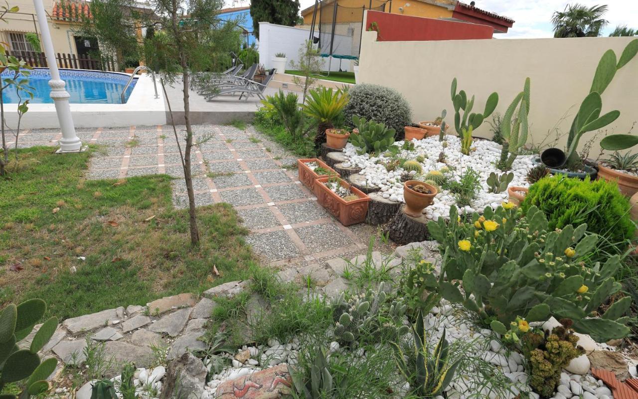 El Pino Granada Villa